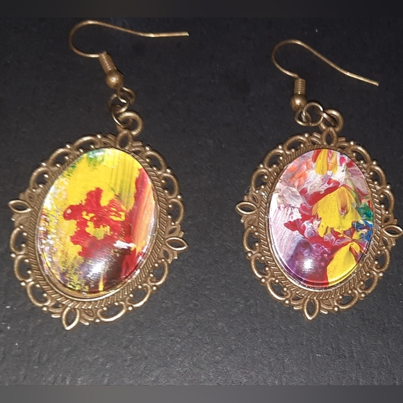 Handmade artisan painting earrings - Picture 2 of 11